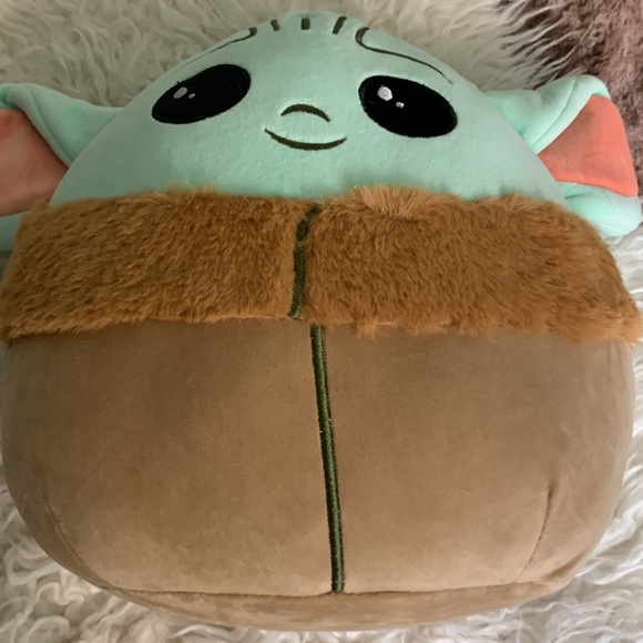 New Squishy Soft Baby Yoda The Child Plush Pillow Toy Collectible - Picture 5 of 5